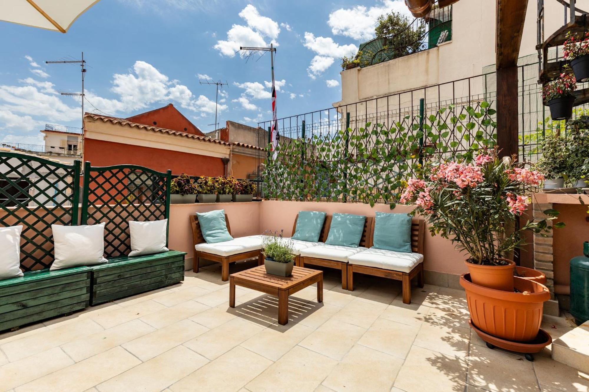 Casa Mistral Apartamento *